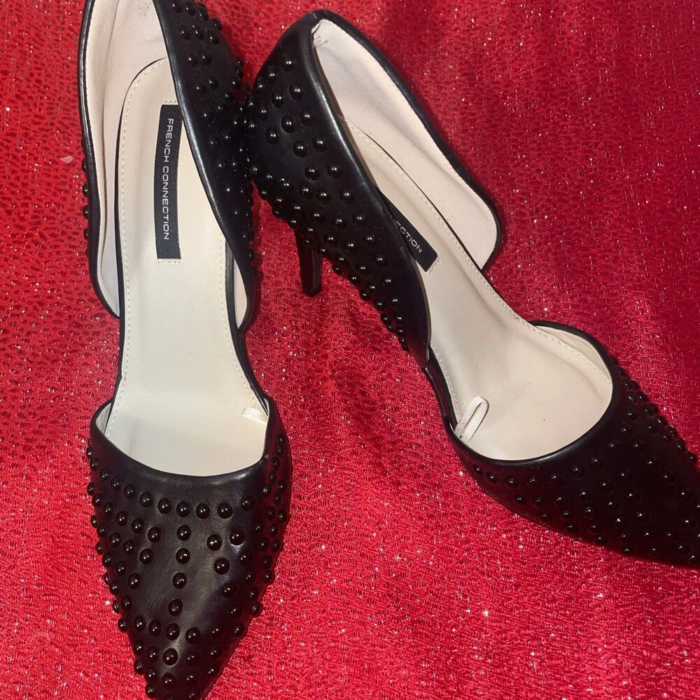 French Connection Studded Pointed Toe Heels size 10 Black VNC